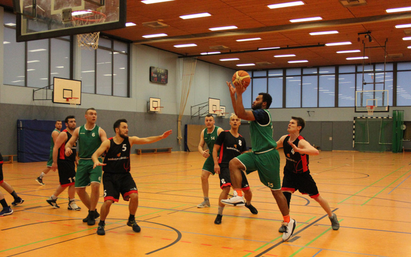 HNT gegen Harburg Baskets