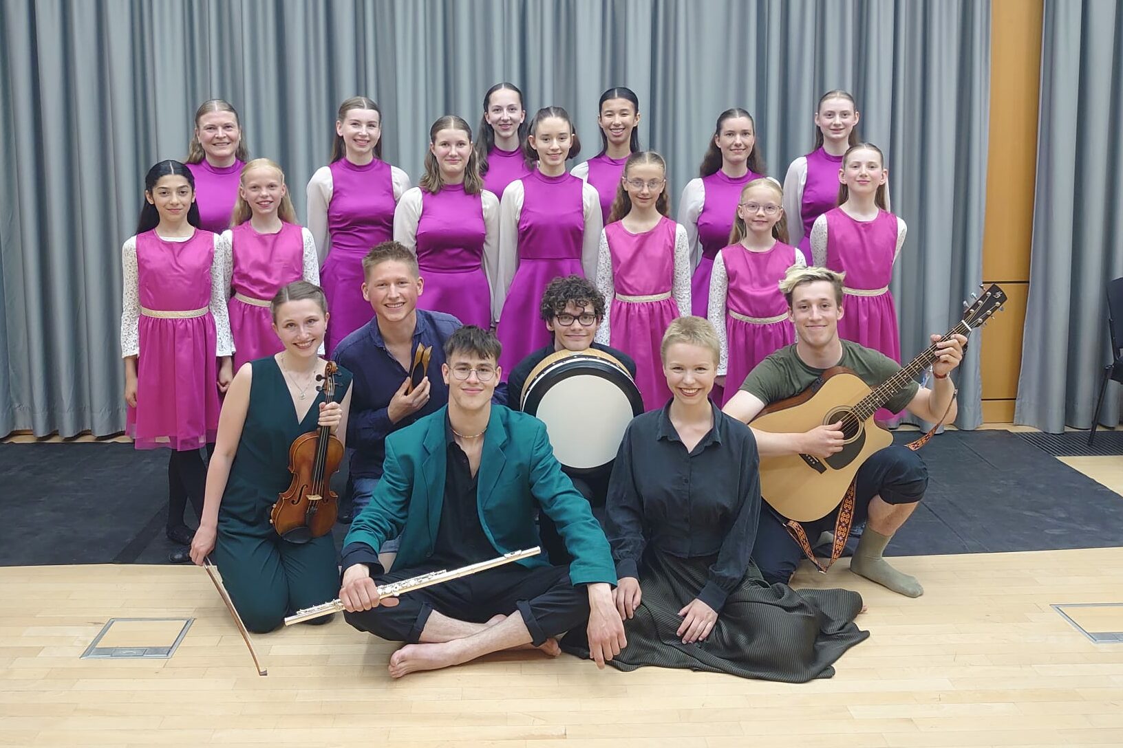 hnt-irish-dance-academy-folkband-vinterfolk-2023