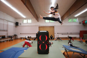 ju-jutsu-showteam-lerdon-musikbox-1