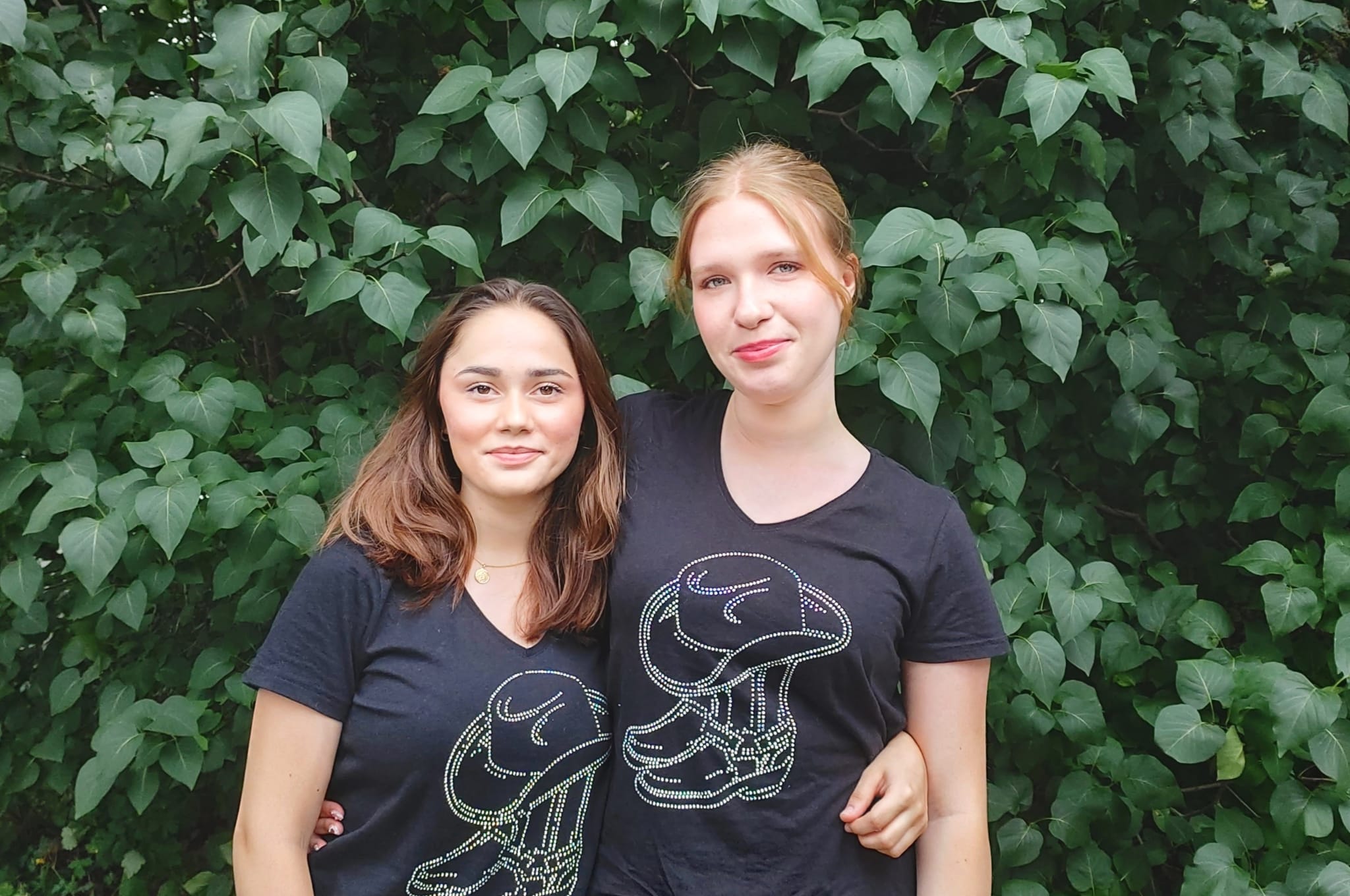Jenna (re) und Siara