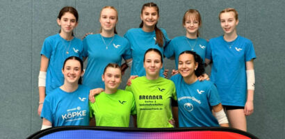 Ein Gruppenfoto der neuen Hamburger U16-Meisterinnen vom Team VTH1.