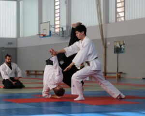 Ein Foto von Justin bei seiner Prüfung.