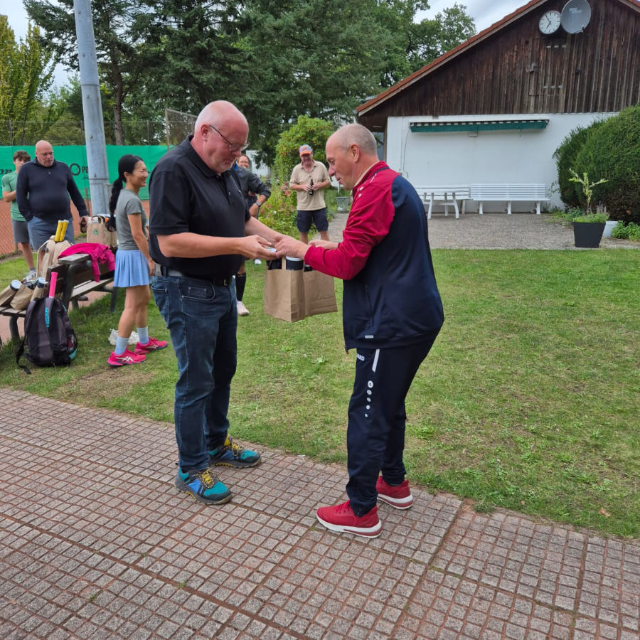 Saisonabschlussfeier Tennis 2026 Ein Foto von der Saisonabschlussfeier der HNT-Tennisabteilung 2026.